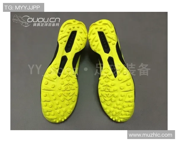 球星纷纷上脚碎钉足球鞋解析提升场上表现与技术优势